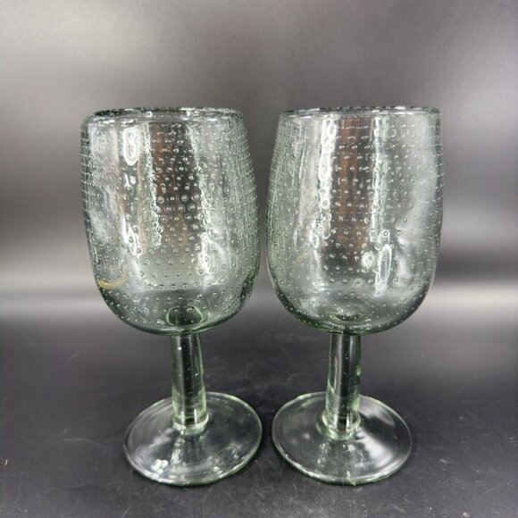 Light Transparent Green Drinking Goblets Glasses Set 2 With Textured Air Bubbles - Picture 12 of 12